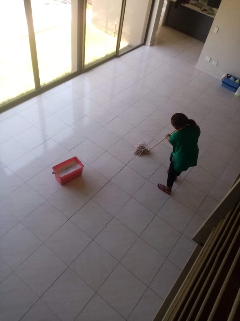 Rachkim team cleaning a spacious home